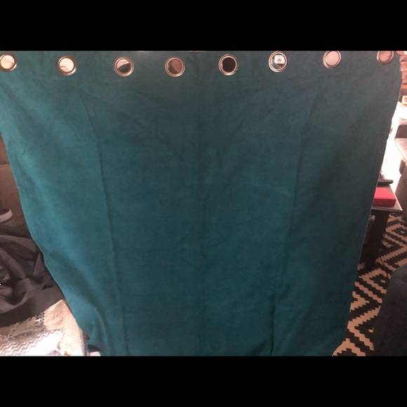 Curtains - Picture 2 of 3